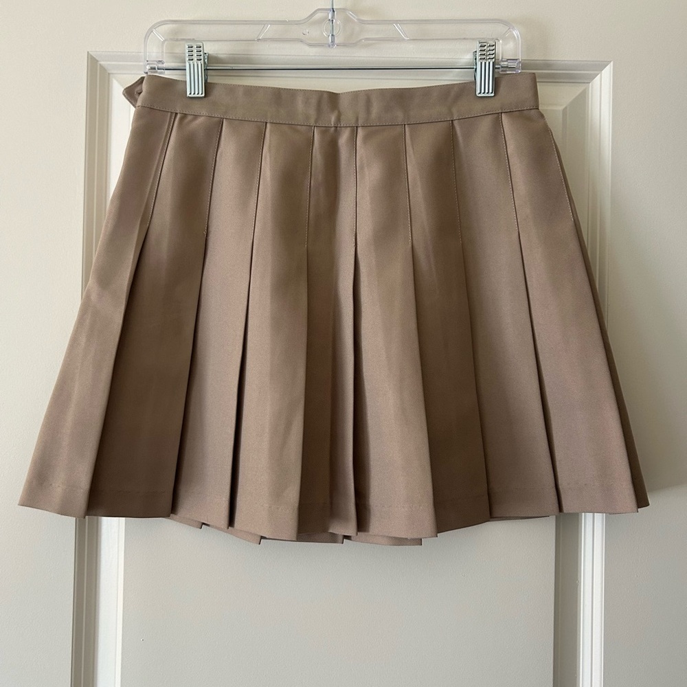 NWOT American Apparel Beige Pleated Tennis Skirt Size M - Picture 5 of 6